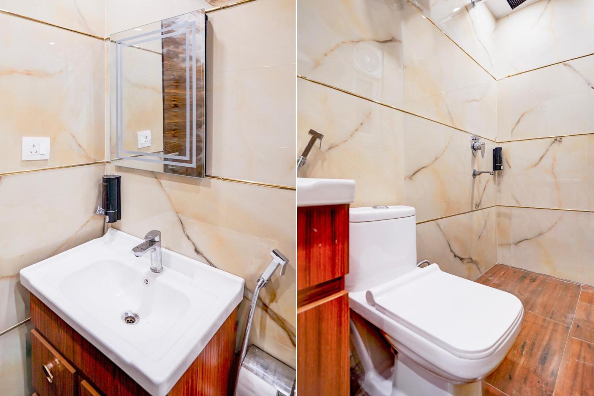 Townhouse Hotel Grand Emporio By Sbg Near Vaishali Metro Station Ghaziabád Exteriér fotografie